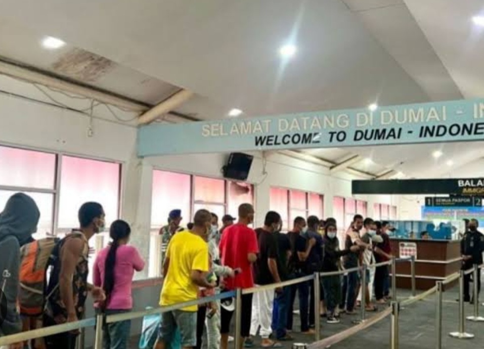 113 PMI Bermasalah Tiba di Dumai Satu PMI Terindikasi Cacar Air Menular