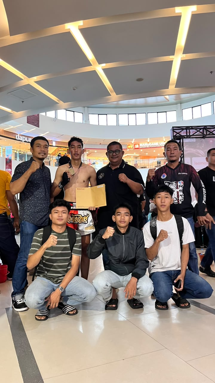Dumai Betumbuk: Tim Kick Boxing Bengkalis Sabet 3 Emas dan 1 Perak, Ukir Prestasi Gemilang