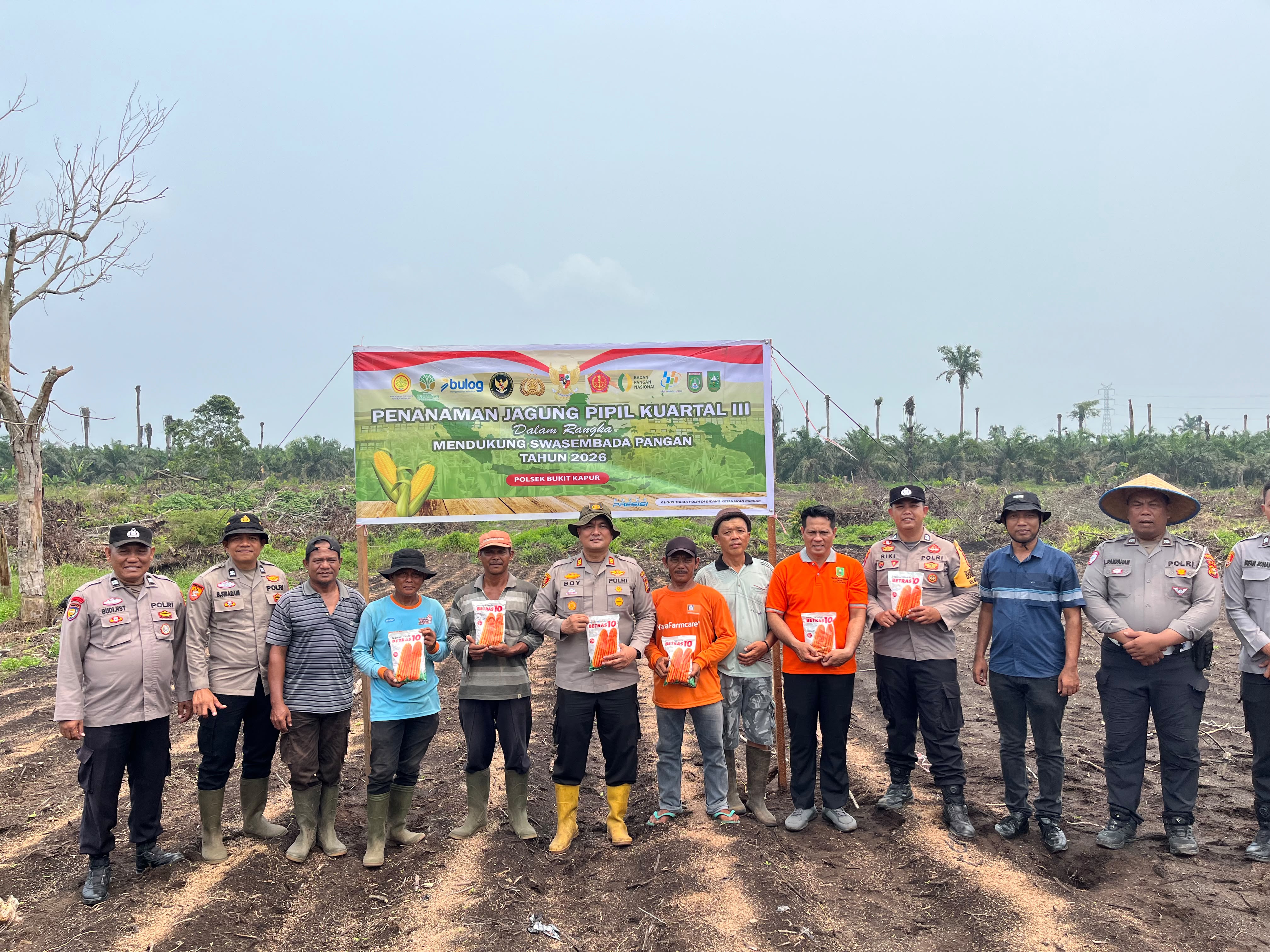 Polsek Bukit Kapur Penanaman Jagung Dukung Swasembada Pangan