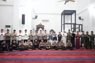 Subuh Keliling Polda Riau, Perkuat Kedekatan dengan Warga dan Gaungkan Green Policing
