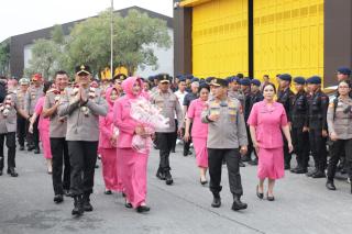 Estafet Kepemimpinan Bergulir, Kapolda Riau Pimpin Sertijab Wakapolda Riau, Irwasda, Karo SDM hingga Kapolres
